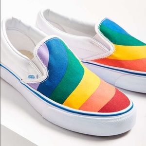 Rainbow Slip-On Vans 🌈